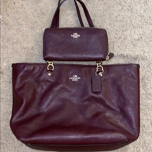 Coach tote